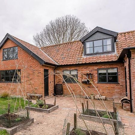 Red House Loft, East Green Саксмундхэм Экстерьер фото
